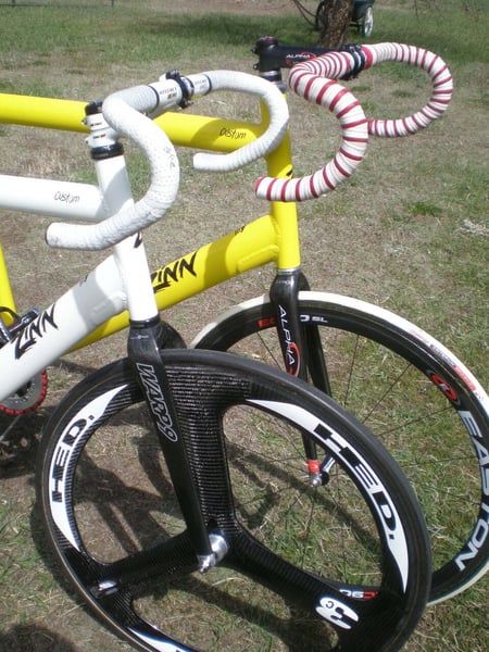 yellow and white zinn track bikes yellow and white zinn track bikes