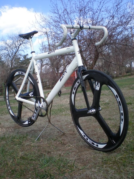 white zinn track bike white zinn track bike
